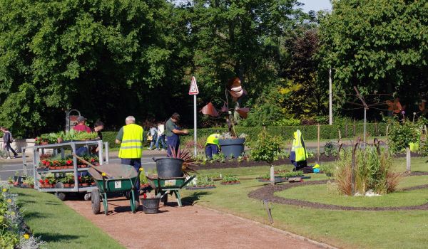 Service aménagements urbains - SOLUTYS Espaces Verts, votre spécialiste des espaces verts